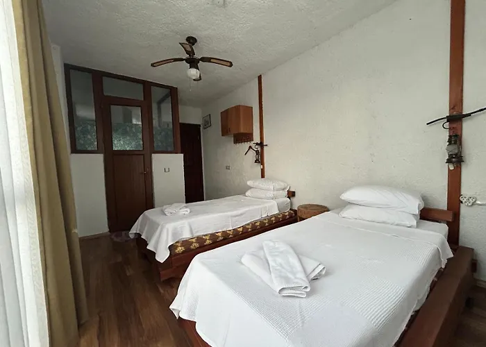 Mozaik Alojamento de Acomodação e Pequeno-almoço 3*